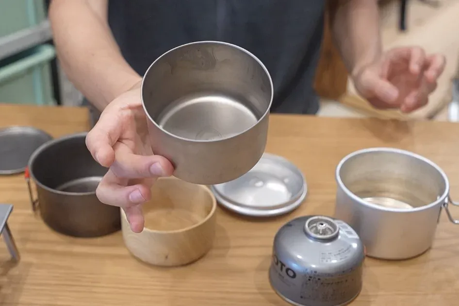  peak アルペンカップ 世界初！0.2mm厚】美しいスタッキングを叶える軽量チタン製